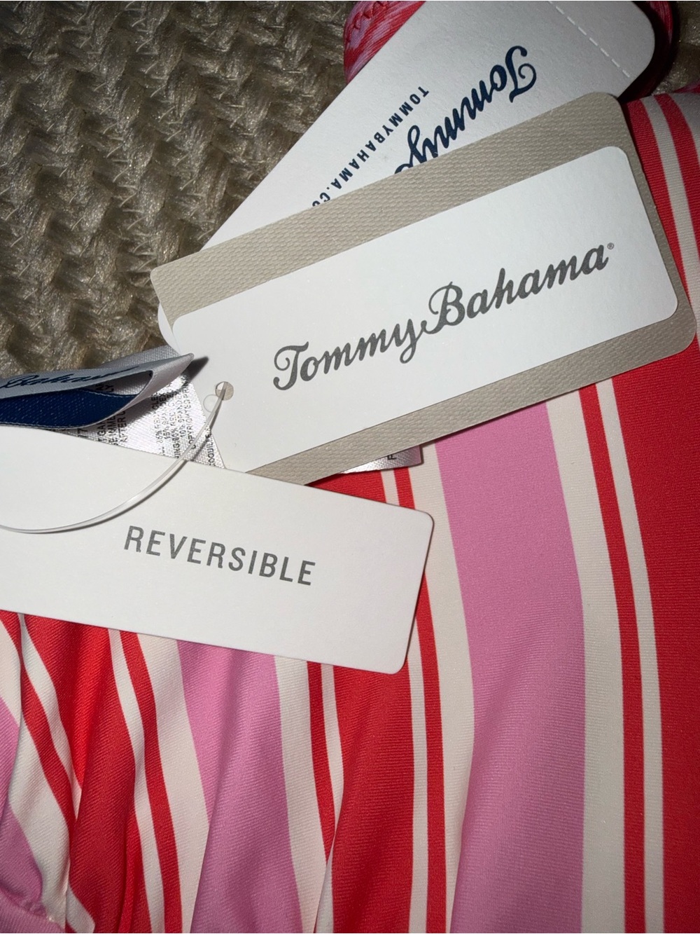 NWT Tommy Bahama Women's V-Neck Printed Reversible Swim Top Small $118 - Picture 8 of 9
